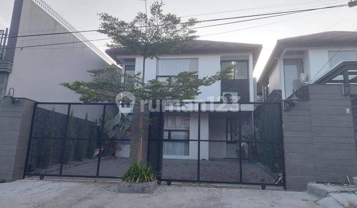 Rumah Mewah Luas Siap Huni, di Setiabudi Regency Rumah Mewah Luas Siap Huni, di Setiabudi Regency