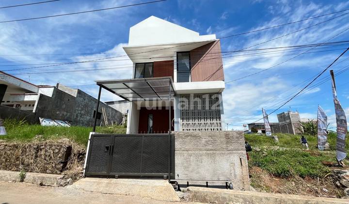 Rumah Bagus Unfurnished SHM Cibiru, Bandung