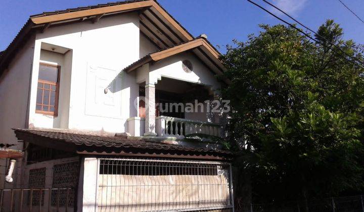 Rumah Tinggal 2,5 Lantai di Margacinta, Bandung 2