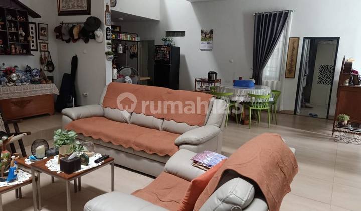 Rumah Luas Modern Siap Huni SHM, di Awiligar Dago 2