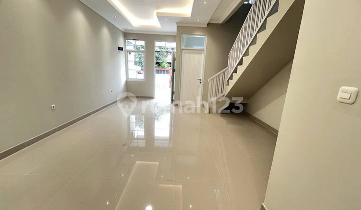 Nice Beautiful House Unfurnished SHM Arcamanik, Bandung 2