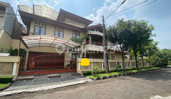 Rumah Mewah Luas Semi Furnished HGB Soekarno Hatta, Bandung Rumah Mewah Luas Semi Furnished HGB Soekarno Hatta, Bandung