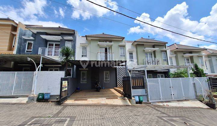 Rumah Bagus 2 Lantai di Komplek Daerah Padasuka, Bandung 1