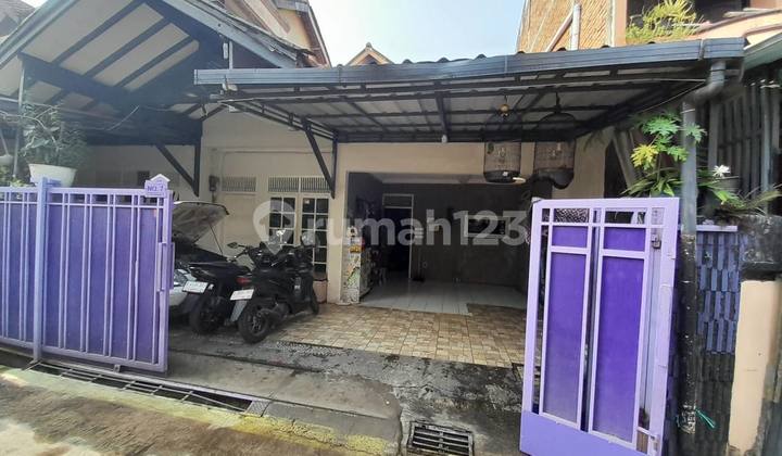 Rumah Bagus Unfurnished SHM Antapani, Bandung