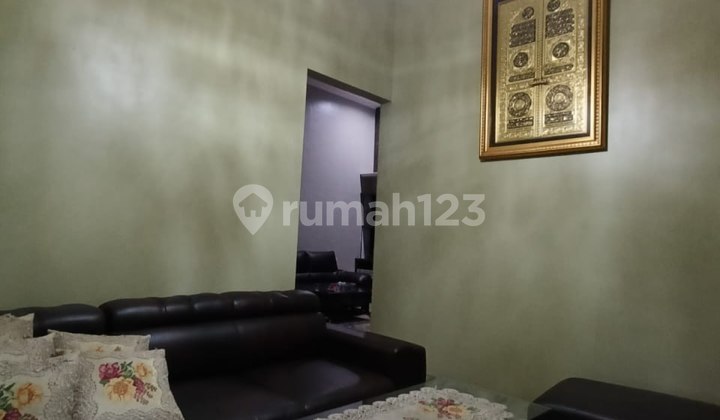 Rumah Hook Minimalis Modern Full Furnished SHM, di Cibaduyut 2