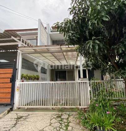 Rumah Semi Furnished LT 160 2 Lantai Siap Huni, SHM di Antapani