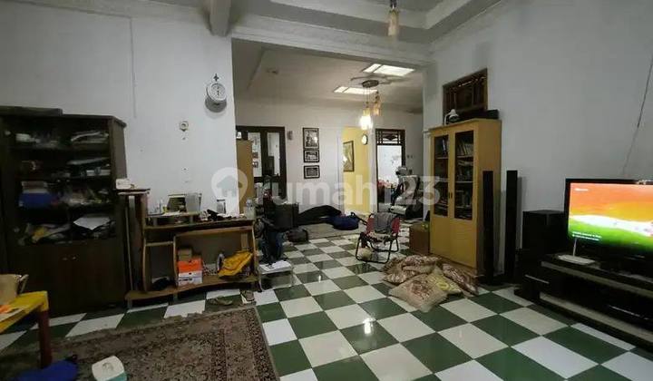Rumah HOOK Bagus Unfurnished SHM Mandalajati, Bandung 2