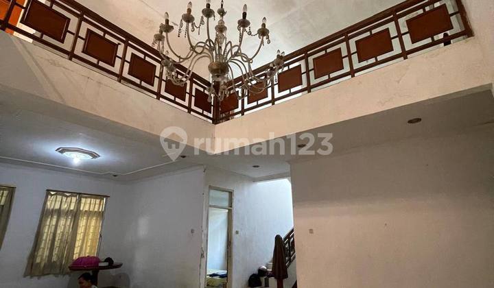 Nice House Unfurnished SHM Batununggal, Bandung 2