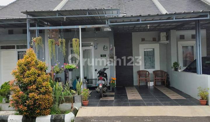 Rumah Bagus Unfurnished SHM Bojongsoang, Bandung Rumah Bagus Unfurnished SHM Bojongsoang, Bandung