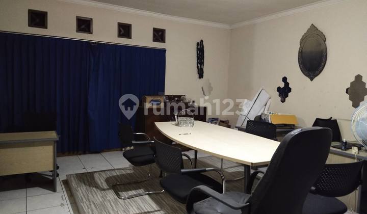 Large 3-Story House with SHM in, Sindanglaya 2