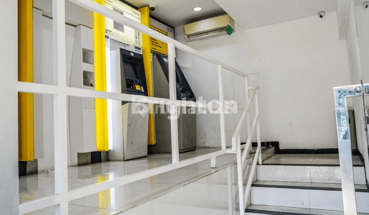 Gedung 3 Lantai Hoek Greenville Tanjung Duren Ex. Bank Mandiri 2