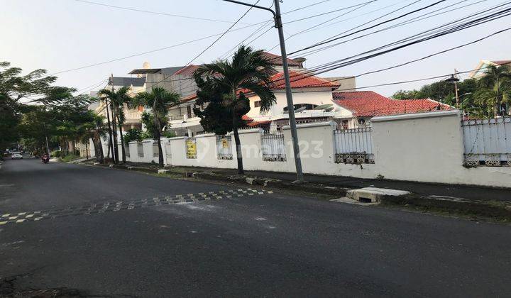 Jual Cepat Rumah Siap Tinggal Dihoek Dengan Muka Rumah Jalan 3 Mobil Rumah 2