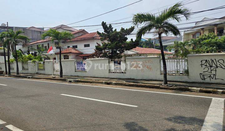 Jual Cepat Rumah Siap Tinggal Dihoek Dengan Muka Rumah Jalan 3 Mobil Rumah 1