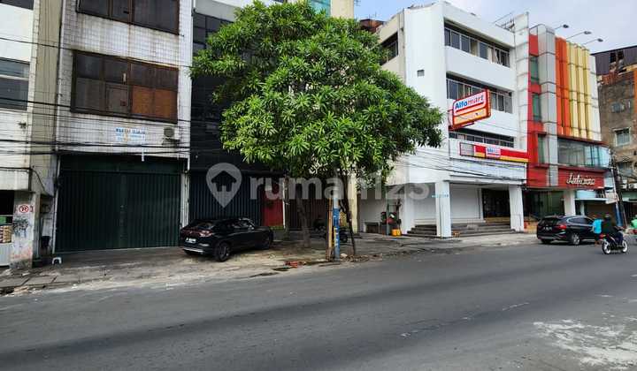 For Sale Strategic Shop House Near Busway Stop & Delicius Bakery 2