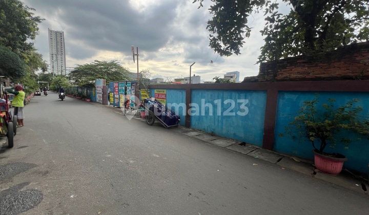 Jual Kavling Selangkah Kejalan Sunter Agung Barat Dengan Jalanan Return Untuk 4 Mobil Lebar