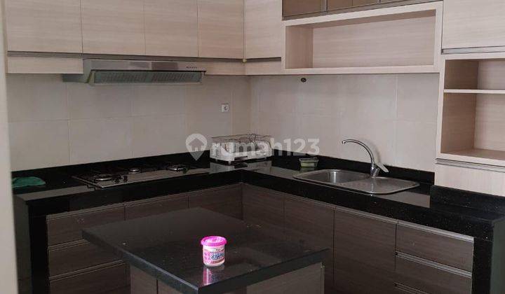 Disewakan Rumah Bagus Siap Tinggal Dipusat Kota  2
