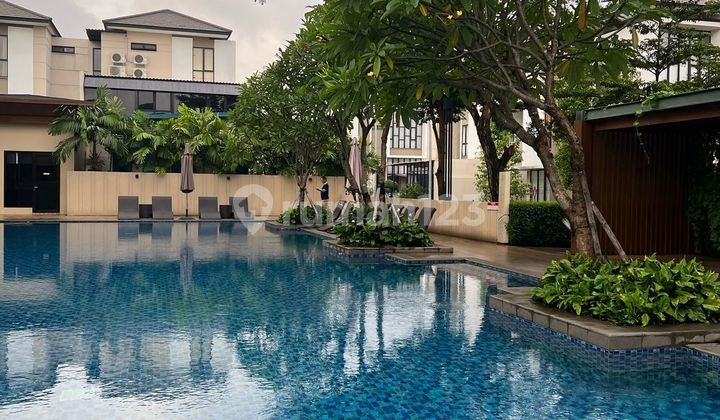 For Sale Ready-to-Live House in Culster Semayang, East Jakarta.