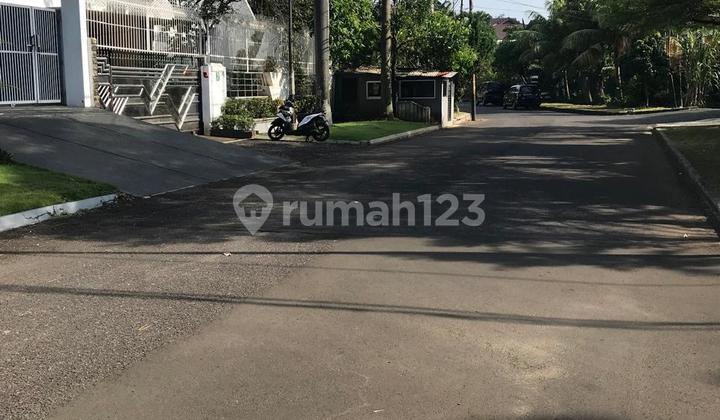 Dijual Rumah Harga Dibawah Njop Siap Tinggal Strategis Dekat Kemana2nyaman Untuk Jalan Pagi / Sore Asri 