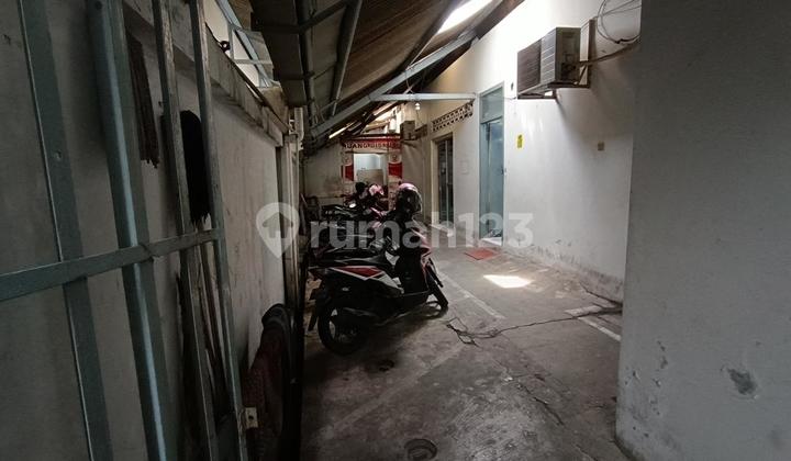 Good Shophouse on Jl Gajahmada Central Semarang 2