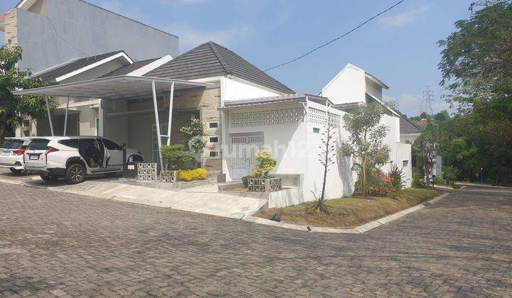 Disewakan Rumah Bagus Siap Huni Hook Bukit Elang ( Dekat Undip) 2