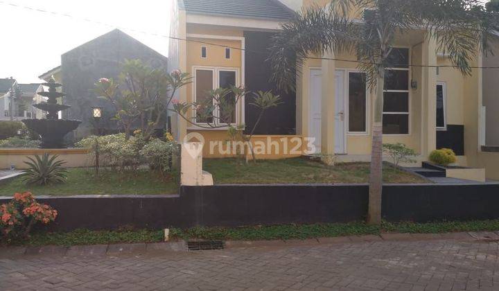 Dijual Rumah Hook Griya Tembalang Sejahtera (DEKAT UNDIP TEMBALANG) 1