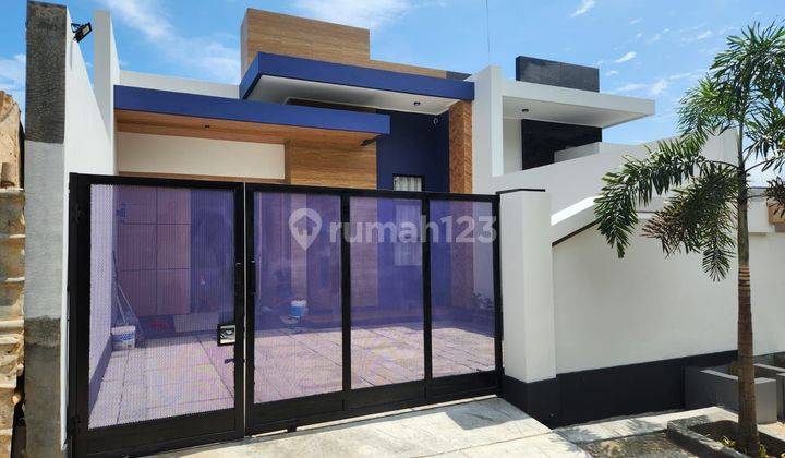 Dijual Rumah Semi Furnished Mewah Manyaran Semarang Barat 1