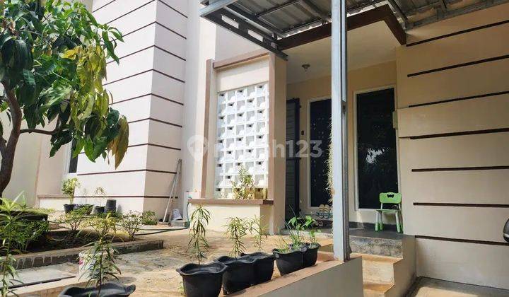 Dijual Rumah Nyaman Cluster Depan Danau Bsb Graha Taman Pelangi Bsb City Semarang 2