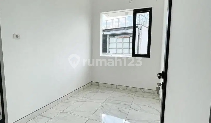 Dijual Rumah Hook Lokasi Strategis Di Citragrand (dekat Undip) 2