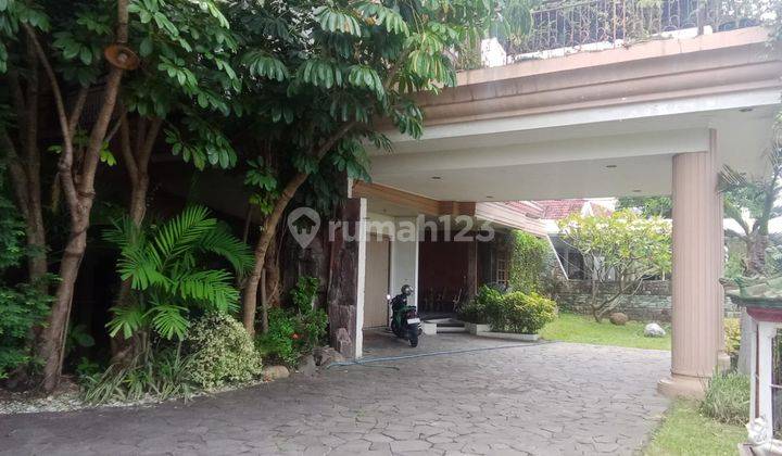 Dijual Rumah Mewah Tanah Luas Lokasi Puri Anjasmoro 2