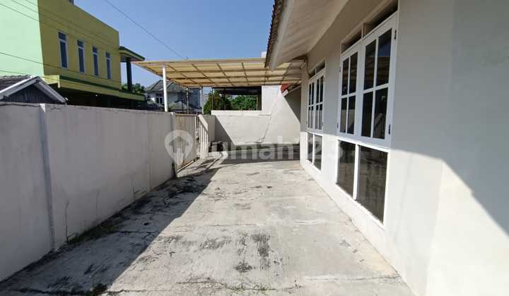 Disewakan Rumah Bebas Banjir Dekat Kota Puri Anjasmoro 2