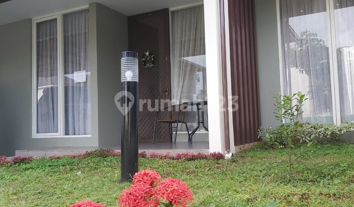 Strategic Ready-to-Live Premium Home in Ivy Park Bsb 1