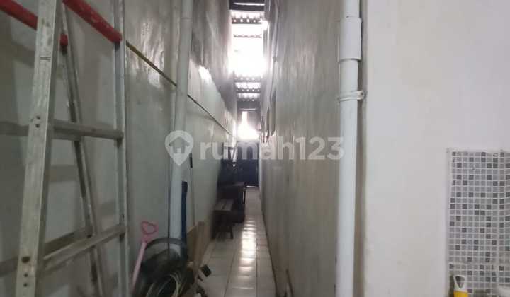 Rumah Strategis Premium Siap Huni di Jalan Pusponjolo Tengah 2