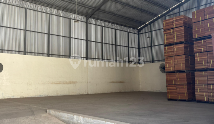 Premium Ready-to-Use Business Warehouse in Teroboyo Industrial Area 2