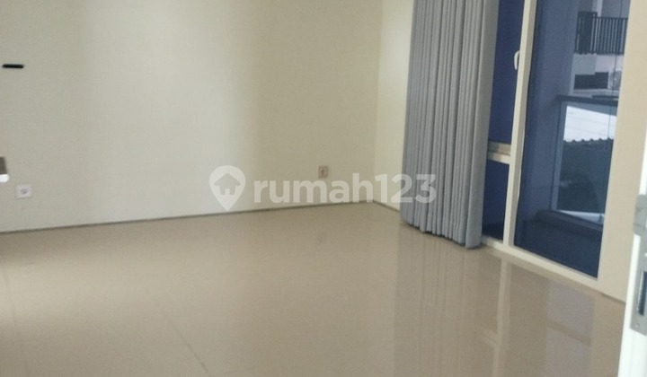 Good House Ready to Live in Ivy Park Citraland Bsb City 2