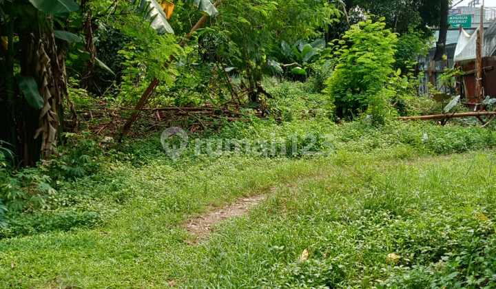 Strategic Land for Sale on Warung Buncit Main Road, South Jakarta Strategic Land for Sale on Warung Buncit Main Road, South Jakarta
