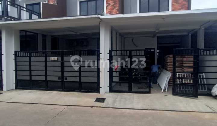 Dijual Rumah Baru Design Scandinavian Ciputat Tangsel 2