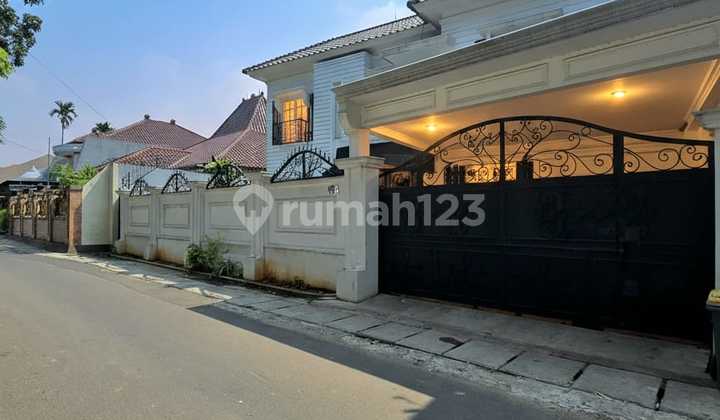 Dijual Rumah Secondary Full Furnished Cipayung Jakarta Timur Dijual Rumah Secondary Full Furnished Cipayung Jakarta Timur