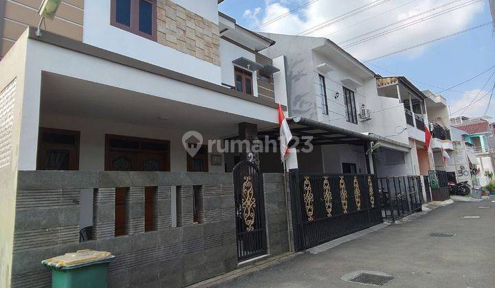 Dijual Rumah Secondary Bagus Fully Furnished Dalam Komplek Di Ciracas Jakarta Timur 2