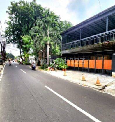 Dijual Rumah Secondary Full Renovasi Samping Jalan Umum Di Jati Padang Jakarta Selatan 1