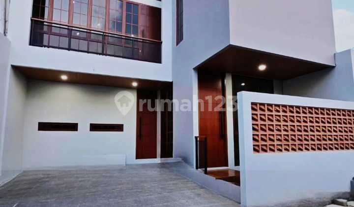 Dijual Rumah Baru Dalam Komplek Jagakarsa Jaksel