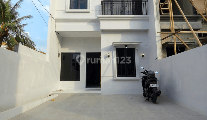 Dijual Rumah Modern Classic Di Munjul Cipayung Jakarta Timur 2