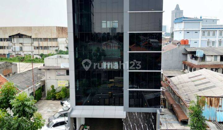 Dijual Gedung Kantor 4½ Lantai Lokasi Strategis Cawang Jaktim 1