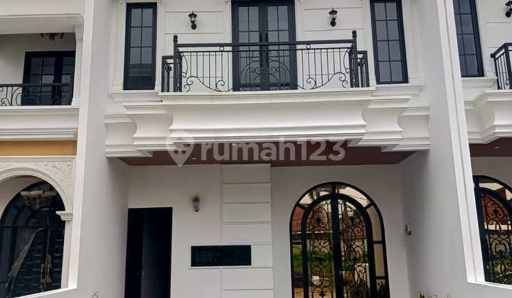 Dijual Rumah Baru Design American Classic Kebagusan Jaksel