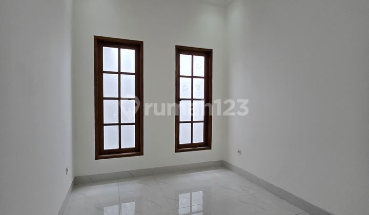 Dijual Rumah Baru Akses Dalam Komplek Pondok Bambu Jaktim 2