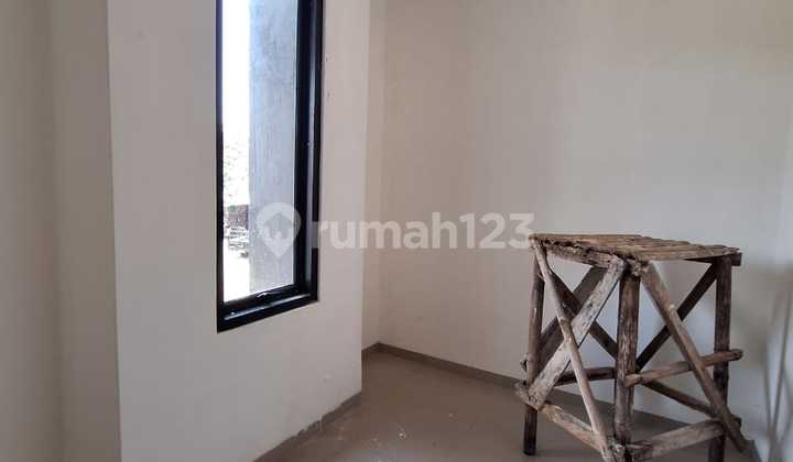 Dijual Rumah Baru Siap Huni Lokasi Strategis Serpong Tangsel Dijual Rumah Baru Siap Huni Lokasi Strategis Serpong Tangsel