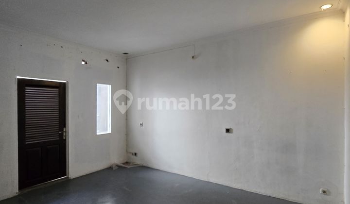 For Sale New House Modern Classic Design Cipinang Cempedak East Jakarta 2