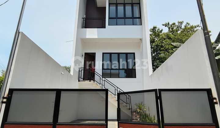 Dijual Rumah Baru Siap Huni Industrial Modern Cinangka Depok