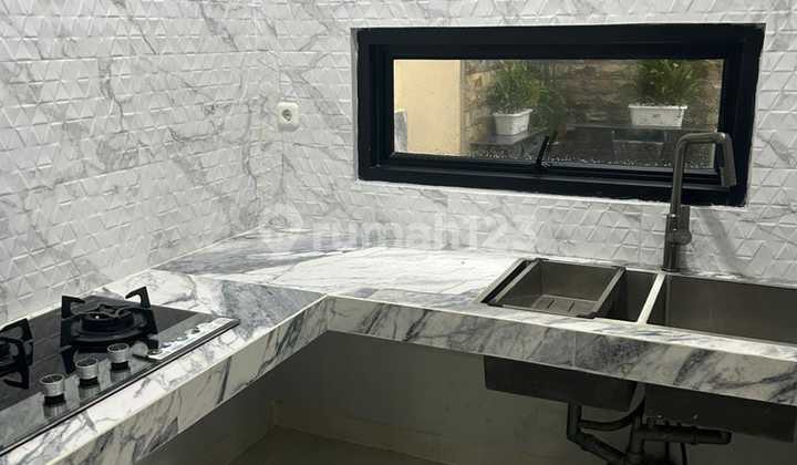 Dijual Cepat Rumah Full Furnished Dalam Komplek Joglo Jakbar 2