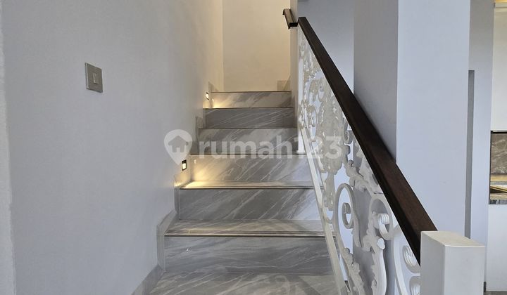 Dijual Rumah Mewah Lokasi Strategis Ciganjur Jakarta Selatan 2