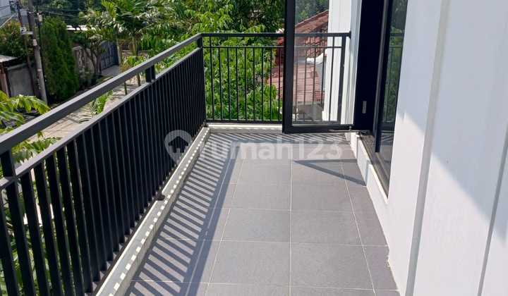 For Sale New House in Mega Cinere Large Complex 2